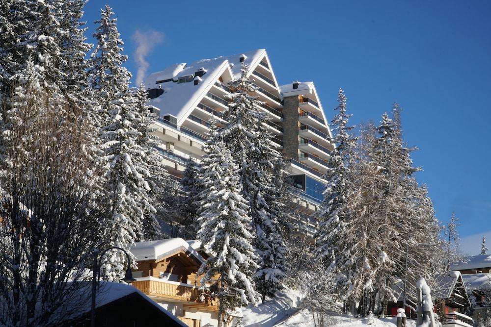 Hotel Crans Ambassador Exterior foto